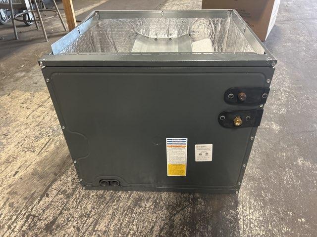 2.5 Ton AC/HP Upflow/Downflow Cased A Coil, R22/R410A CFM 1500