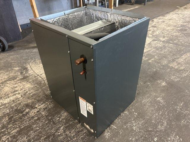 3.5 Ton AC/HP Upflow/Downflow Cased A Coil, R410A CFM 2200