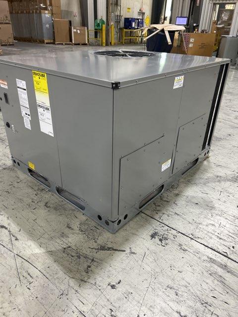 2 Ton Single-Stage Convertible Natural Gas/Electric Packaged Unit, 13.4 SEER2, 208-230/60/1, R410A