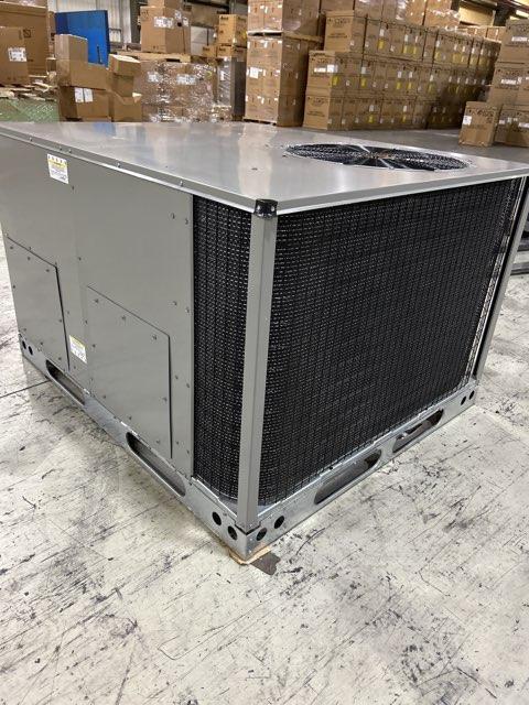 2 Ton Single-Stage Convertible Natural Gas/Electric Packaged Unit, 13.4 SEER2, 208-230/60/1, R410A