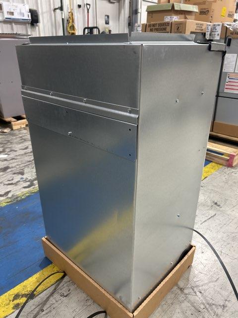 1.5 Ton Wall Mounted ECM Air Handler With 8Kw Heat 208-240/60/1 R-410A CFM 899