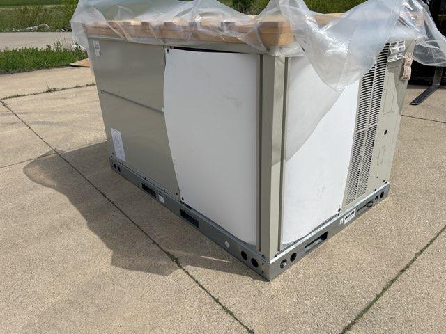6 Ton Two-Stage Convertible Natural Gas/Electric Packaged Unit, 11.2 EER, 460/60/3, R410A