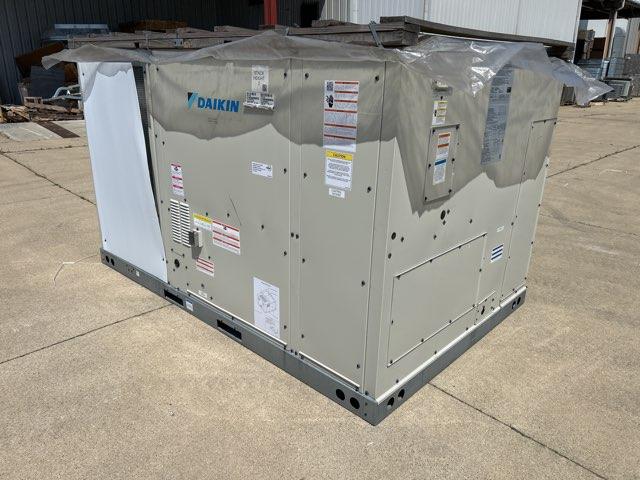 10 Ton Two-Stage Convertible Natural Gas/Electric Packaged Unit, 11.2 EER, 208-230/60/3, R410A