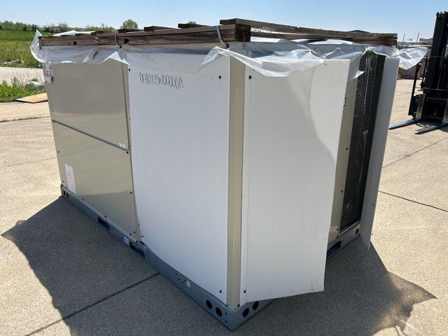 10 Ton Two-Stage Convertible Packaged Heat Pump Unit, 11 EER, 208-230/60/3, R410A