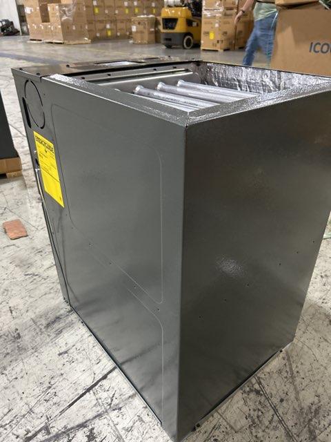 80,000 BTU Low NOx 2-Stg Up/Horz ECM Variable Speed Communicating Gas Furnace 80% 115/60/1 CFM: 2000