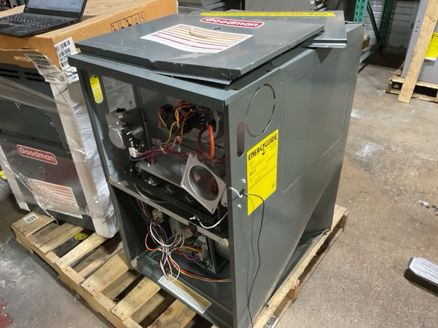 80,000 BTU Two-Stage Upflow/Horizontal ECM Multi Speed Gas Furnace 80% AFUE 115/60/1 CFM: 2000
