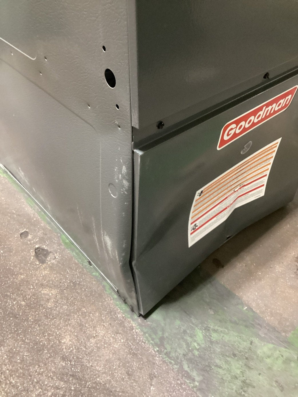 80,000 BTU Two-Stage Upflow/Horizontal ECM Multi Speed Gas Furnace 80% AFUE 115/60/1 CFM: 2000