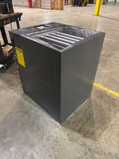 80,000 BTU 2-Stg Low Nox Upflow/Horizontal ECM Multi Speed Gas Furnace 80% AFUE 115/60/1 CFM: 2000