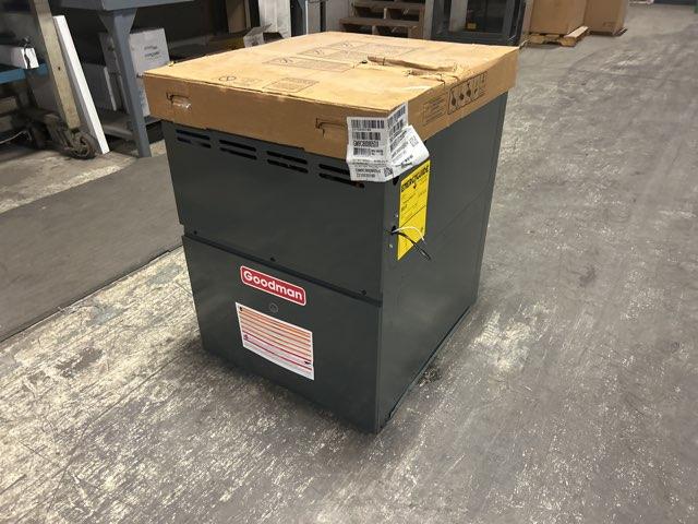 80,000 BTU 2-Stg Low Nox Upflow/Horizontal ECM Multi Speed Gas Furnace 80% AFUE 115/60/1 CFM: 2000