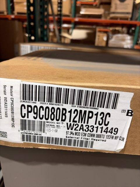 80,000 BTU 3-Stg Modulating Multi ECM Var Spd Comm Compatible Gas Furnace 97.5% 115/60/1 CFM: 1228