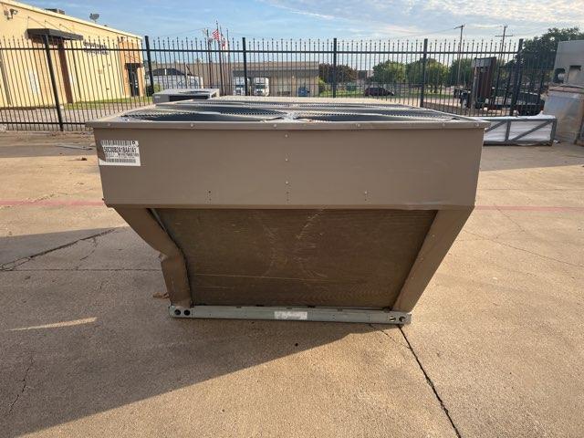 12.5 Ton Two-Stage Convertible Packaged Air Conditioning Unit, 11 EER, 208-230/60/3, R410A