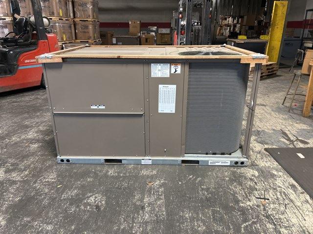 5 Ton Two-Stage Convertible Natural Gas/Electric Packaged Unit, 14.1 SEER, 460/60/3, R410A