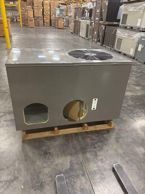 2.5 Ton Single-Stage Horizontal Packaged Heat Pump Unit, 16 SEER, 208-230/60/1, R410A