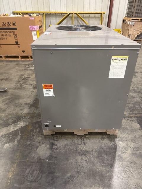 2.5 Ton Single-Stage Horizontal Packaged Heat Pump Unit, 16 SEER, 208-230/60/1, R410A
