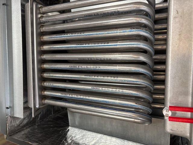 100,000 BTU 2-Stg Upflow/Horizontal ECM Var Spd Communicating Gas Furnace 80% 115/60/1 CFM: 2000