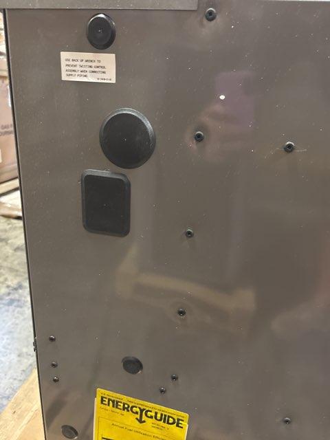 98,000 BTU 3-Stg Modulating Upflow ECM Var Spd Communicating Gas Furnace 98.1% 115/60/1 CFM: 1313