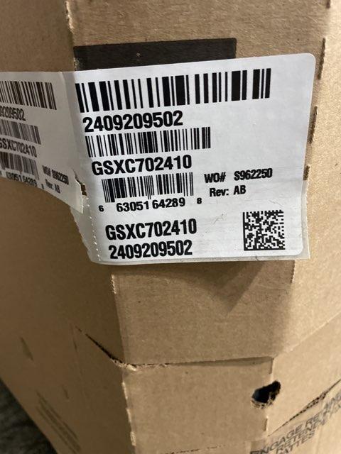 2 Ton Two-Stage Split-System Communicating Air Conditioner 208-230/60/1 R410A 17 SEER2