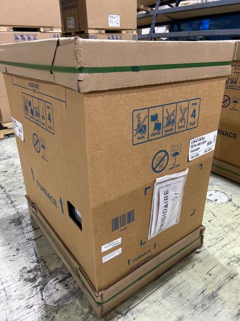 Aire acondicionado con paquete refrigerante de 5157 Btuh, 115/50/60/1 R-134A