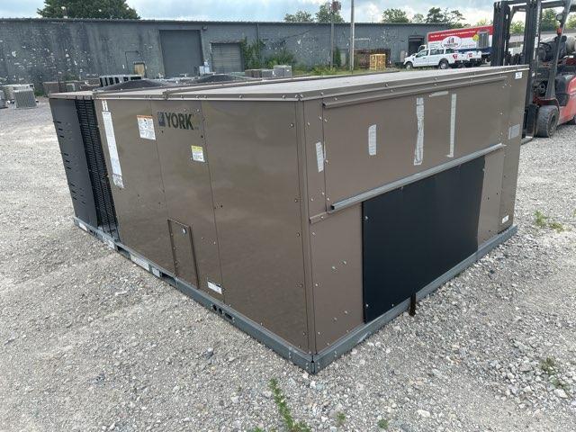 15 Ton Four-Stage Convertible Natural Gas/Electric Packaged Unit, 10.8 EER, 208-230/60/3, R410A