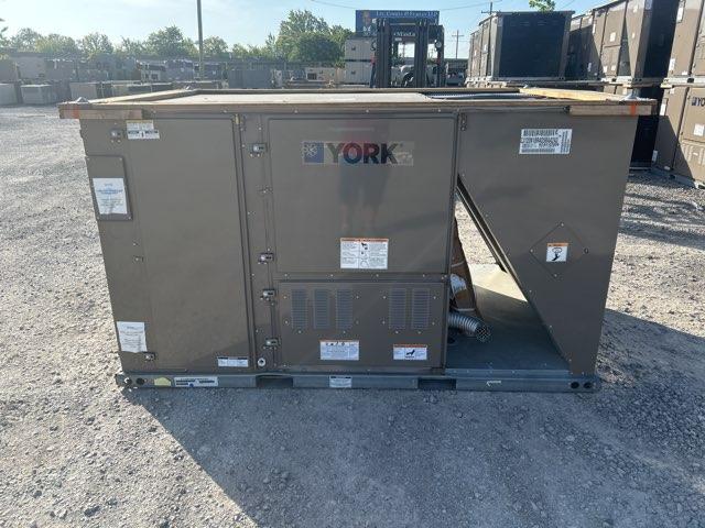 10 Ton Two-Stage Convertible Natural Gas/Electric Packaged Unit, 12 EER, 460/60/3, R410A