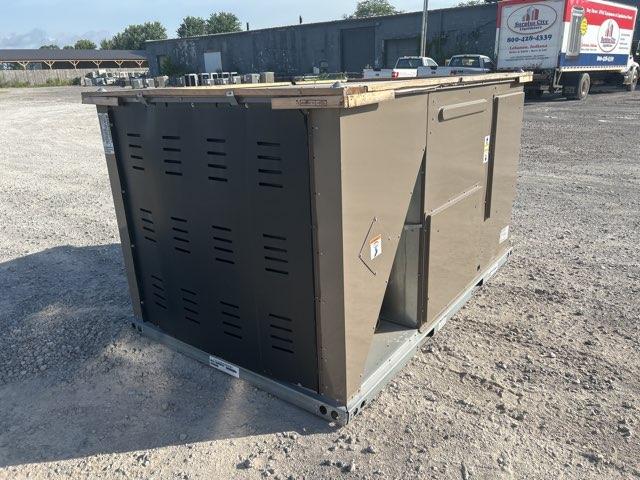 10 Ton Two-Stage Convertible Natural Gas/Electric Packaged Unit, 12 EER, 460/60/3, R410A