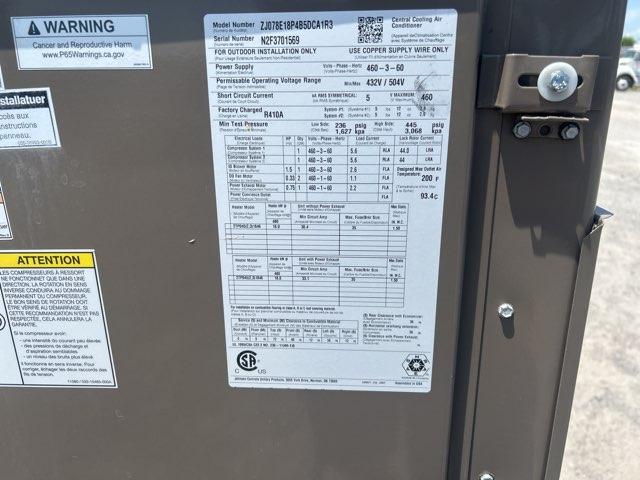 6.5 Ton Two-Stage Convertible Packaged Air Conditioning Unit W/18 Kw Heat, 11.8 EER, 460/60/3, R410A