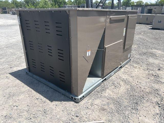 6.5 Ton Two-Stage Convertible Packaged Air Conditioning Unit W/18 Kw Heat, 11.8 EER, 460/60/3, R410A