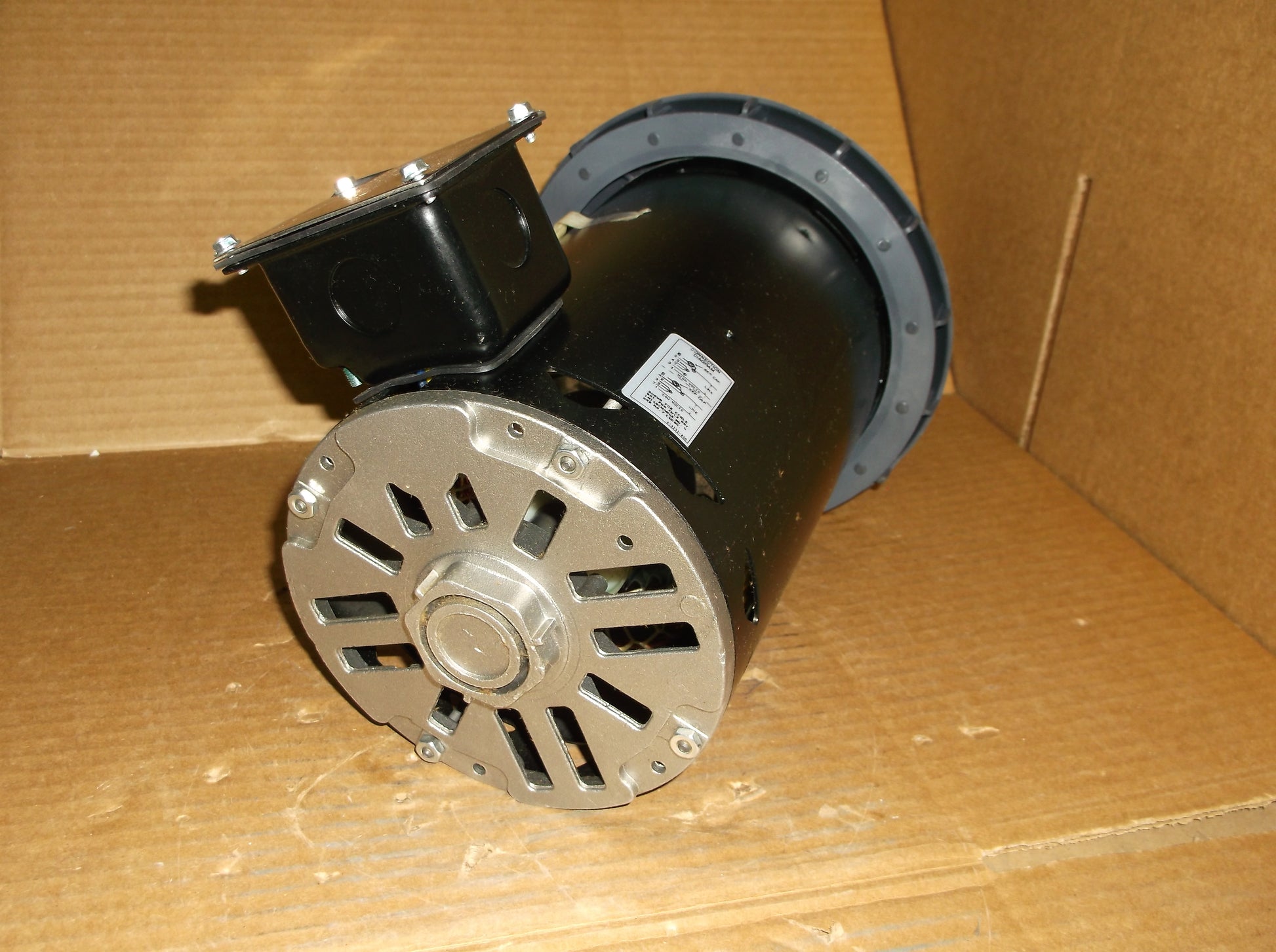 .8HP CONDENSER FAN MOTOR 200-230/460/60/1 RPM:1075/1-SPEED