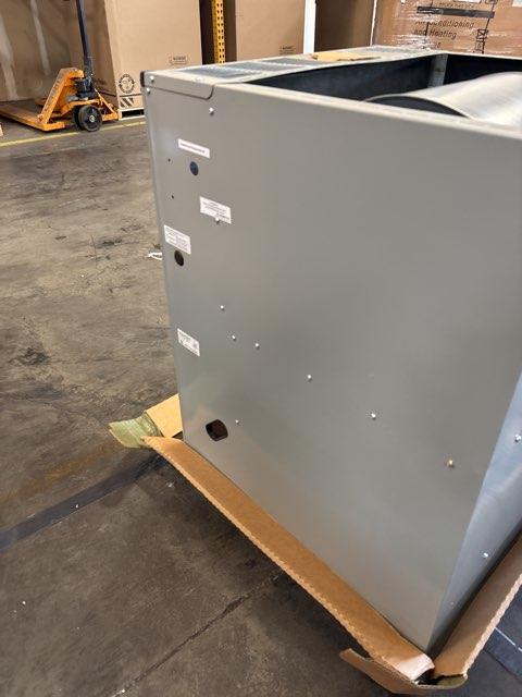 126,000 BTU Low NOx Single-Stage Downflow ECM Multi Speed Gas Furnace 80% AFUE 115/60/1 CFM: 2195