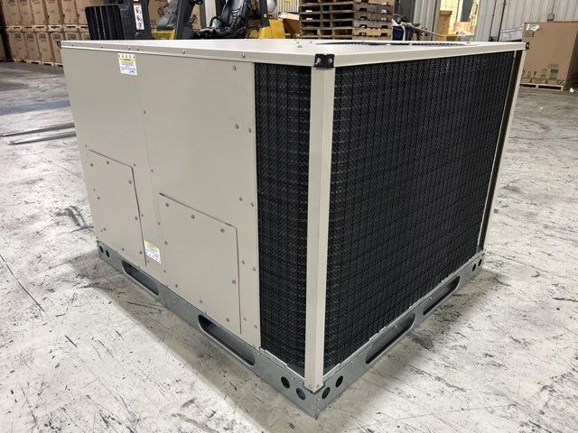 2.5 Ton Single-Stage Convertible Packaged Heat Pump Unit, 14 SEER, 208-230/60/1, R410A