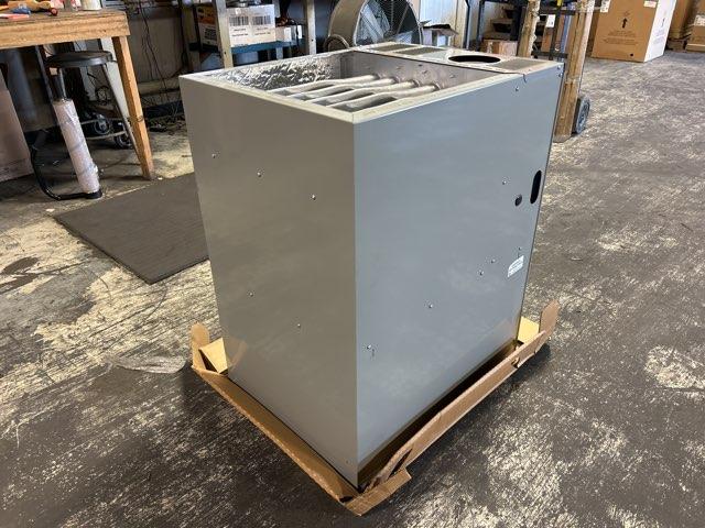 90,000 BTU Single-Stage Upflow/Horizontal ECM Multi Speed Gas Furnace 80% AFUE 115/60/1 CFM: 1810