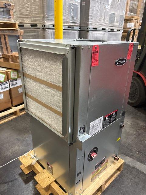 2.5 Ton Two-Stage ECM Vertical Geothermal Heat Pump 208-230/60/1 R410A 21.6 EER