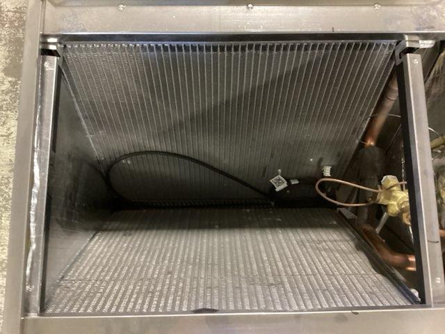 2.5 Ton AC/HP Upflow/Downflow Cased V Coil, R454B CFM 1250