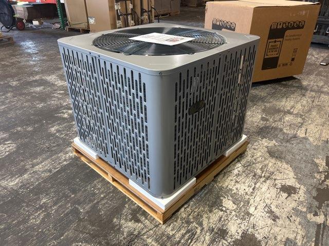 3.5 Ton Single-Stage Split-System Air Conditioner 208-230/60/1 R410A 13.4 SEER2
