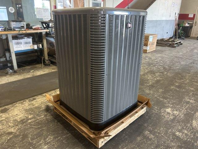 COMMERCIAL 6.5 Ton Two-Stage Split-System Air Conditioner 460/60/3 R410A 10.5 EER
