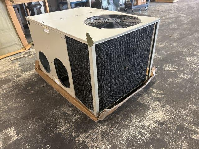 3.5 Ton Single-Stage Convertible Packaged Air Conditioning Unit; 14 SEER, 208-230/60/1, R410A