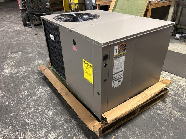 4 Ton Single-Stage Convertible Packaged Air Conditioning Unit, 14 SEER, 208-230/60/1, R410A