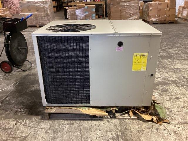 5 Ton Single-Stage Convertible Packaged Air Conditioning Unit, 14 SEER, 208-230/60/1, R410A