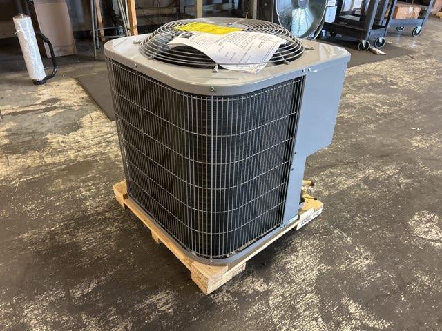 2.5 Ton Single-Stage Split-System Air Conditioner 208-230/60/1 R410A 13 SEER