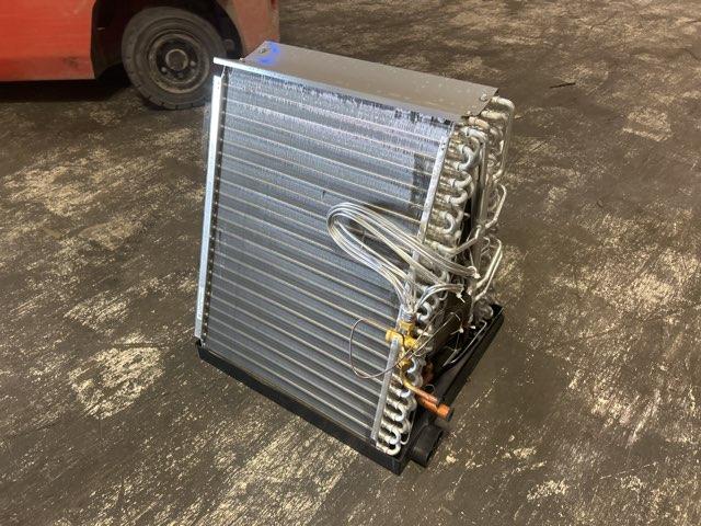 Serpentín flexible "N" de aluminio con carcasa de flujo ascendente/descendente de 4 toneladas para aire acondicionado/HP serie CF