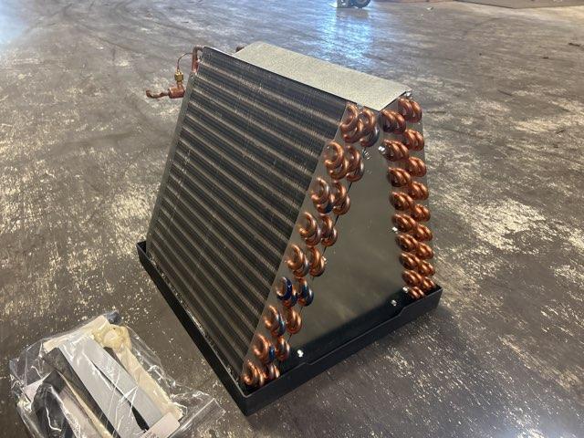 5 Ton AC/HP Upflow/Downflow Uncased Manufactured Housing A Coil, R410A CFM 2000