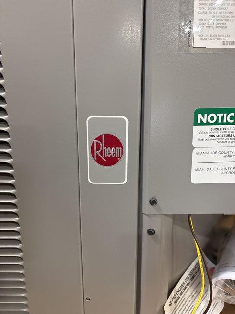 1.5 Ton Single-Stage Split-System Air Conditioner 208-230/60/1 R410A 14.3 SEER2