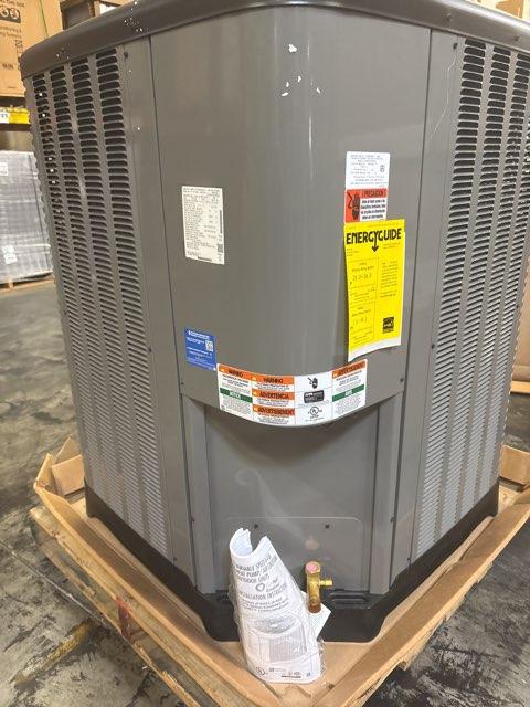 5 Ton Three-Stage Split-System Communicating Heat Pump 208-230/60/1 R410A 16 SEER2