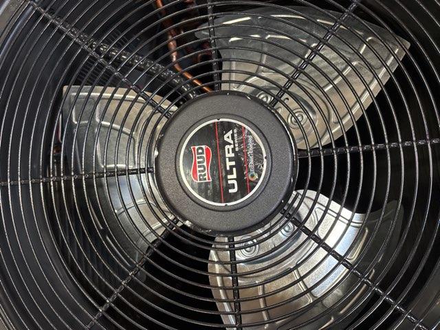 3 Ton Inverter Split-System Communicating Air Conditioner 208-230/60/1 R410A 18 SEER2