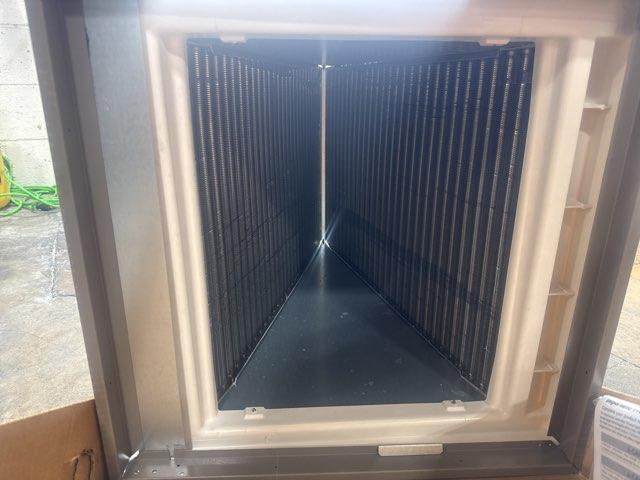 5 Ton AC/HP Upflow/Downflow Cased A Coil, R410A CFM 2050