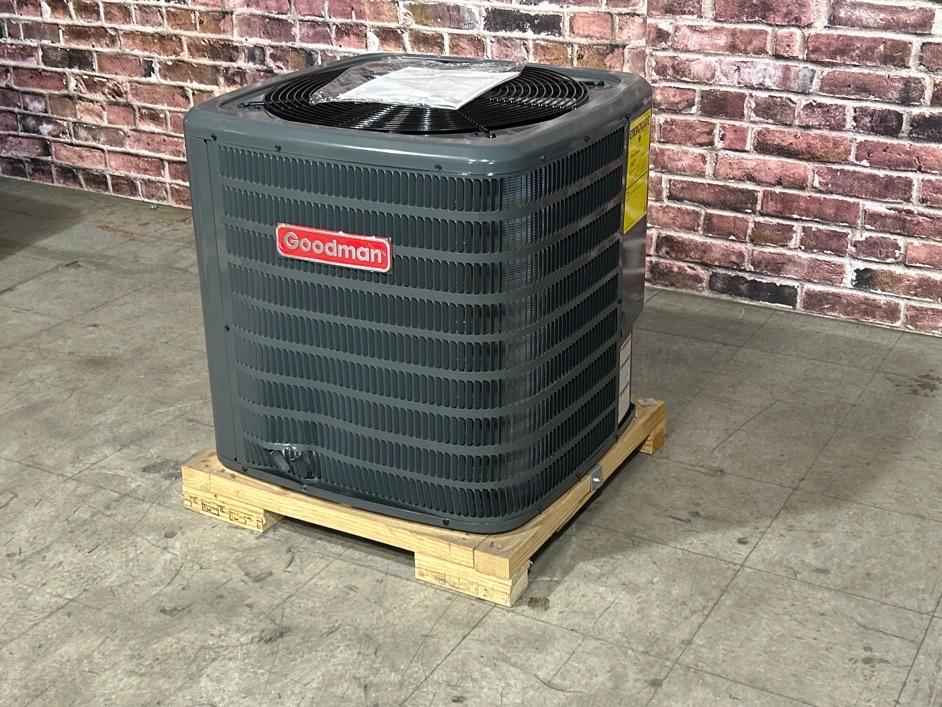 1.5 Ton Single-Stage Split-System Air Conditioner 208-230/60/1 R410A 14.3 SEER2