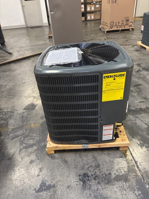 1.5 Ton Single-Stage Split-System Air Conditioner 208-230/60/1 R410A 14.3 SEER2