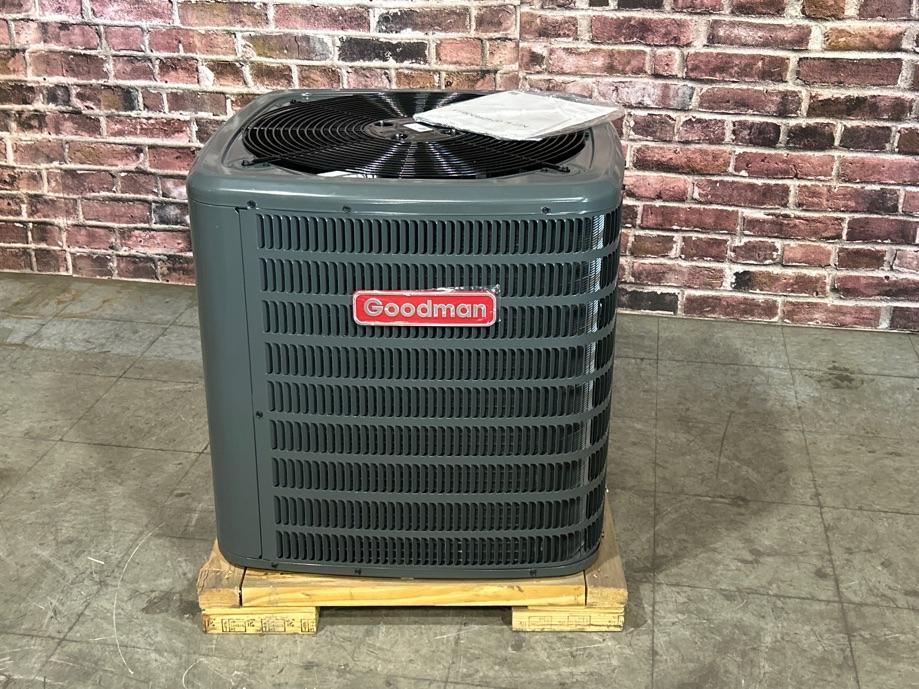 1.5 Ton Single-Stage Split-System Air Conditioner 208-230/60/1 R410A 14.3 SEER2