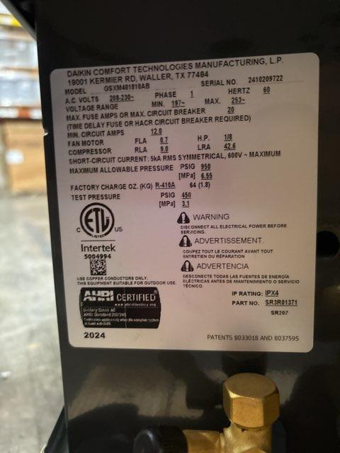 1.5 Ton Single-Stage Split-System Air Conditioner 208-230/60/1 R410A 14.3 SEER2