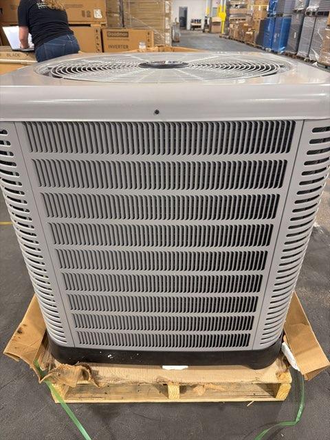 2.5 Ton Two-Stage Split-System Heat Pump 208-230/60/1 R410A 15.2 SEER2